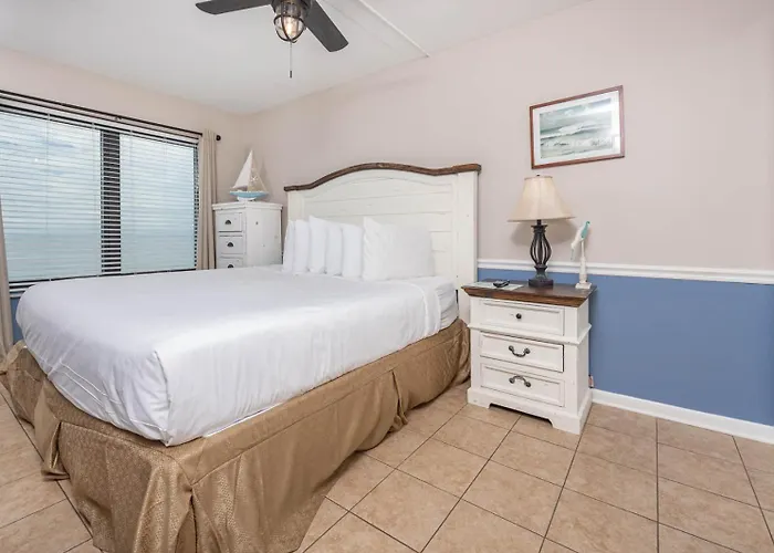 Apartment Island Winds East 707