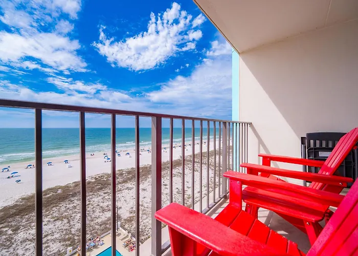 Island Winds East 707 Apartment